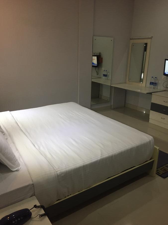 Sea Queen Hotel 科泽科德 外观 照片
