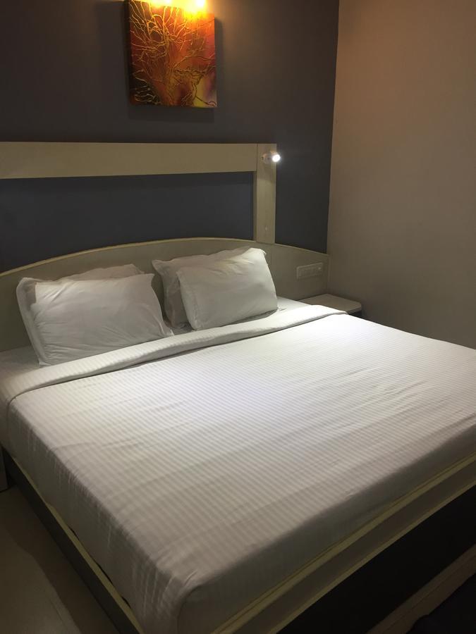Sea Queen Hotel 科泽科德 外观 照片